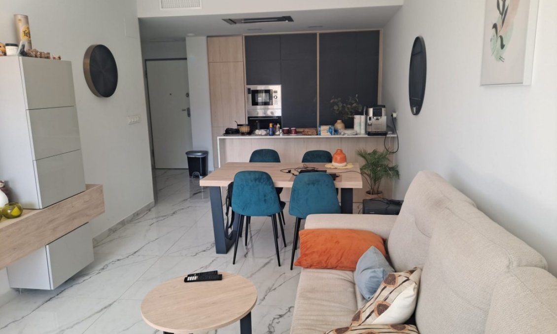 Wiederverkauf - Wohnung -
Playa Flamenca - Costa Blanca