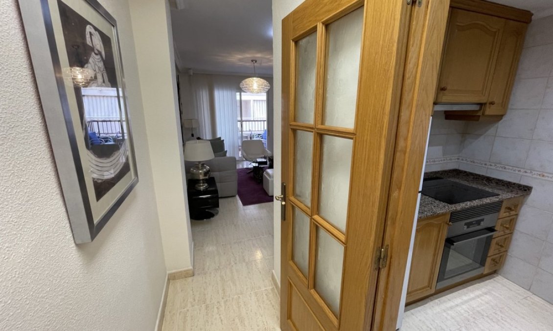 Resale - Apartment -
Torrevieja - Costa Blanca