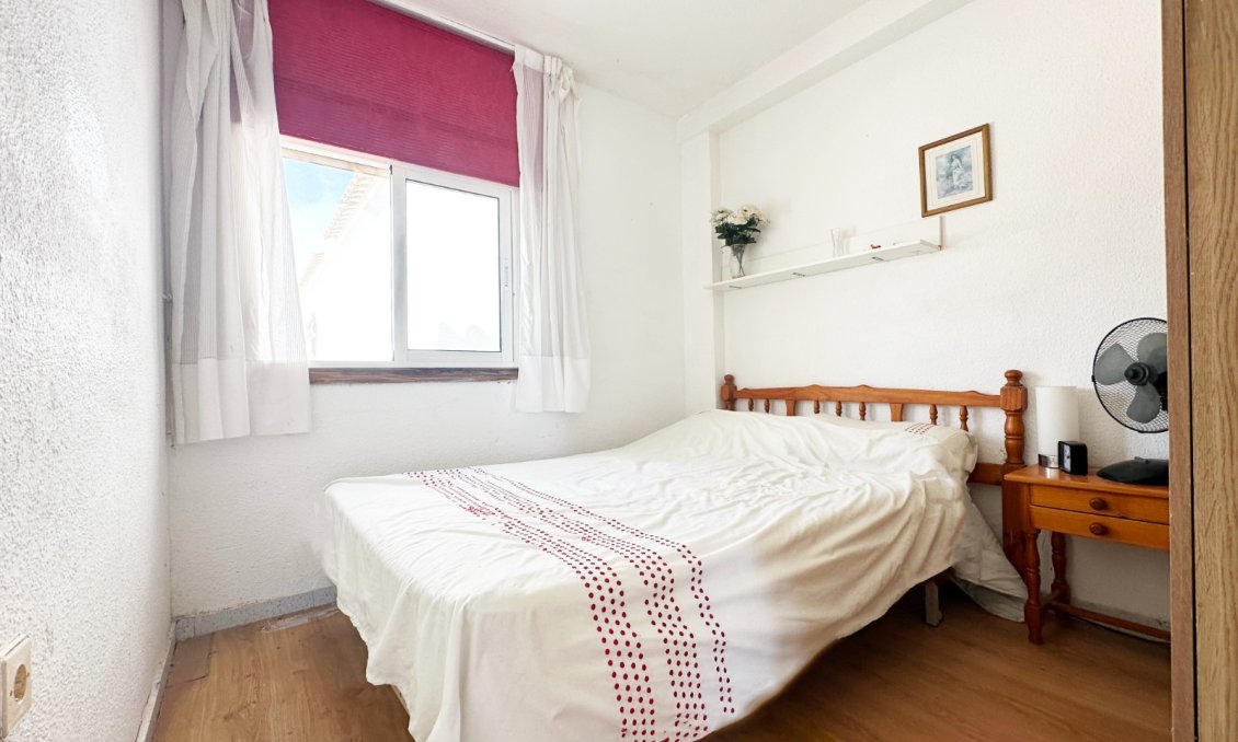 Wiederverkauf - Bungalow -
Orihuela Costa - Costa Blanca