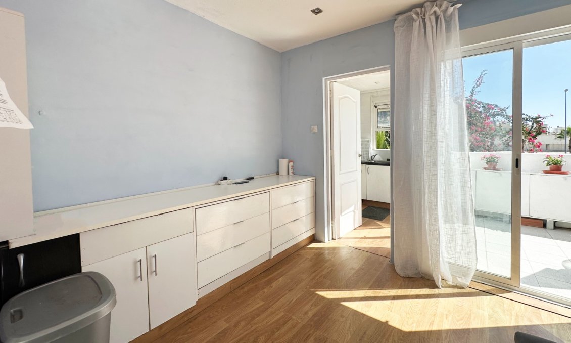 Wiederverkauf - Bungalow -
Orihuela Costa - Costa Blanca