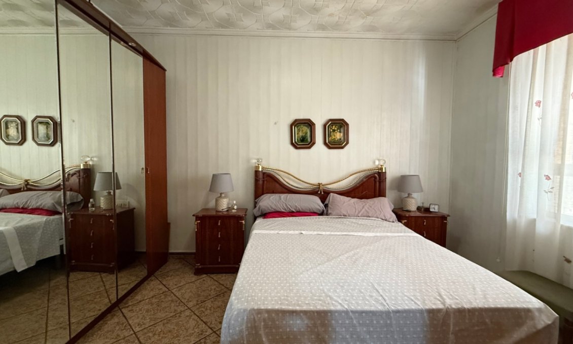 Resale - Town House -
Torrevieja - Costa Blanca