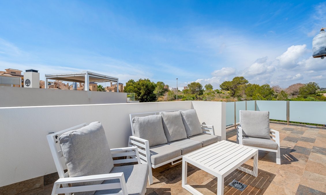 Wiederverkauf - Villa -
Orihuela Costa - Costa Blanca