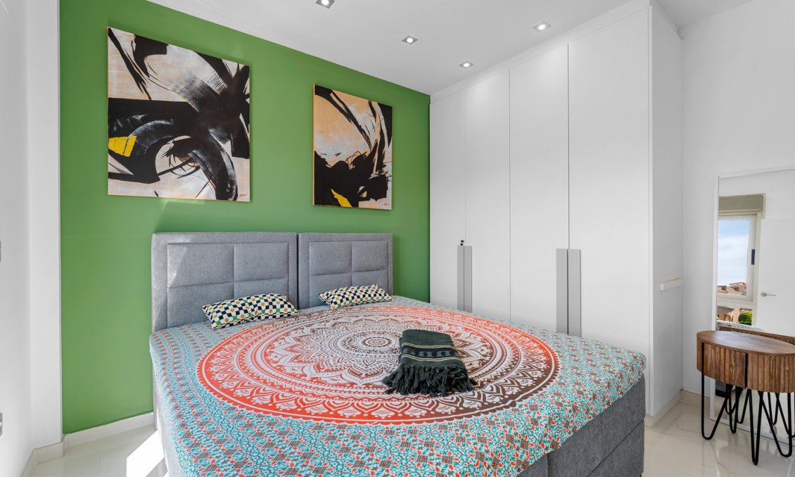 Wiederverkauf - Villa -
Orihuela Costa - Costa Blanca