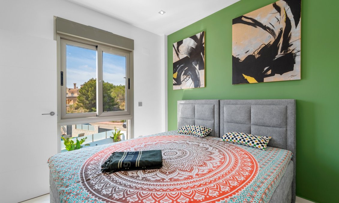 Wiederverkauf - Villa -
Orihuela Costa - Costa Blanca