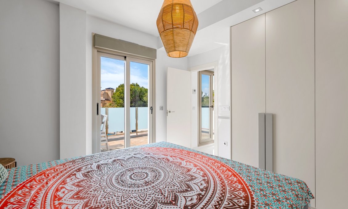 Wiederverkauf - Villa -
Orihuela Costa - Costa Blanca