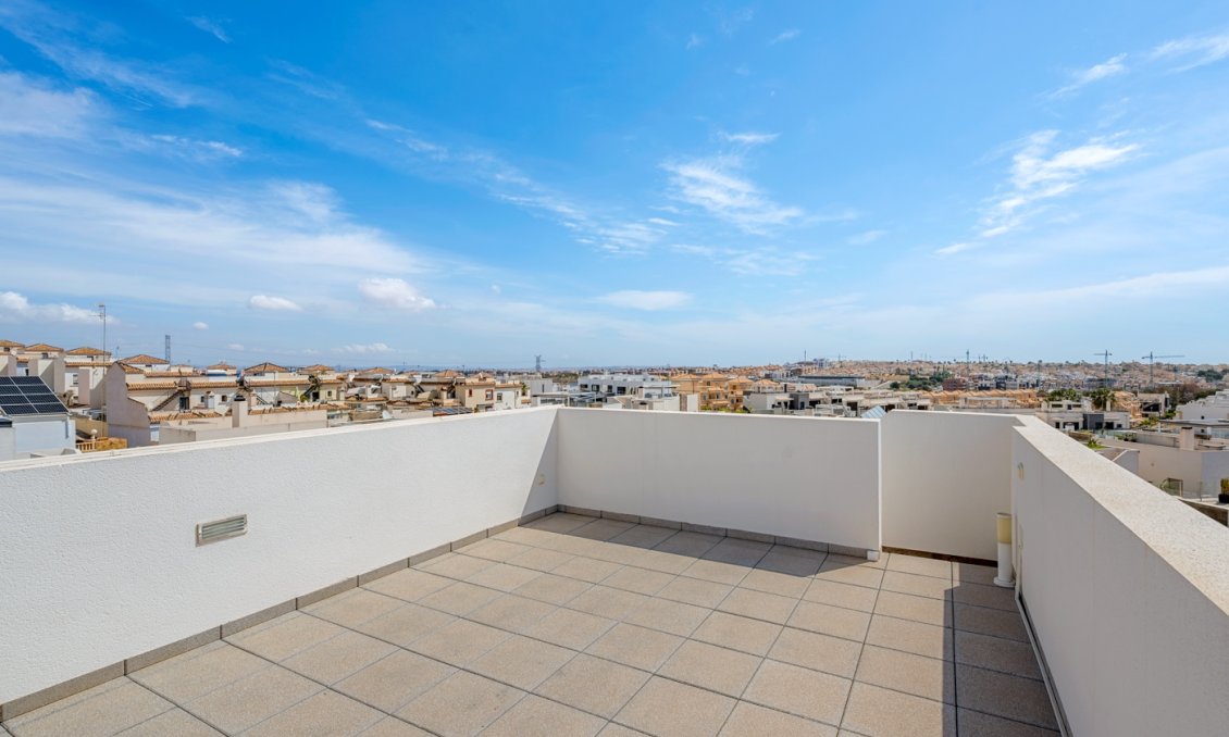 Wiederverkauf - Villa -
Orihuela Costa - Costa Blanca