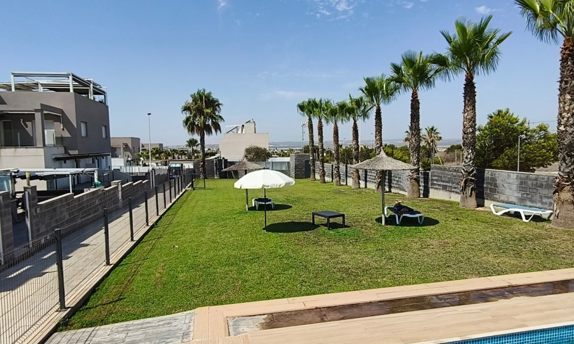 Revente - Villa -
Torrevieja - Costa Blanca