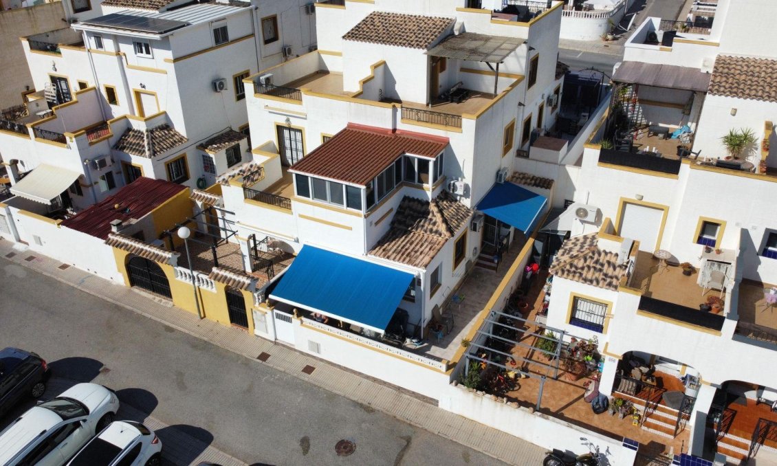 Resale - Semi Detached -
Torrevieja - Los Balcones