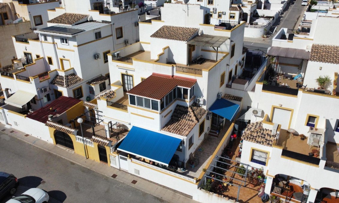 Resale - Semi Detached -
Torrevieja - Los Balcones