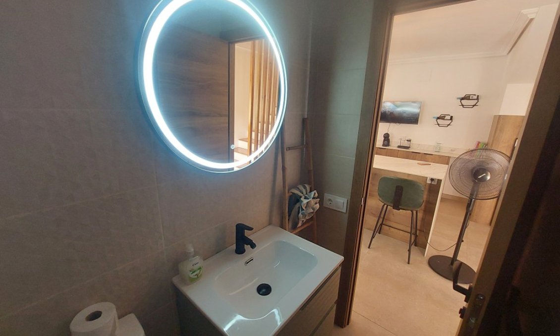 Wiederverkauf - Villa -
Benidorm - Costa Blanca