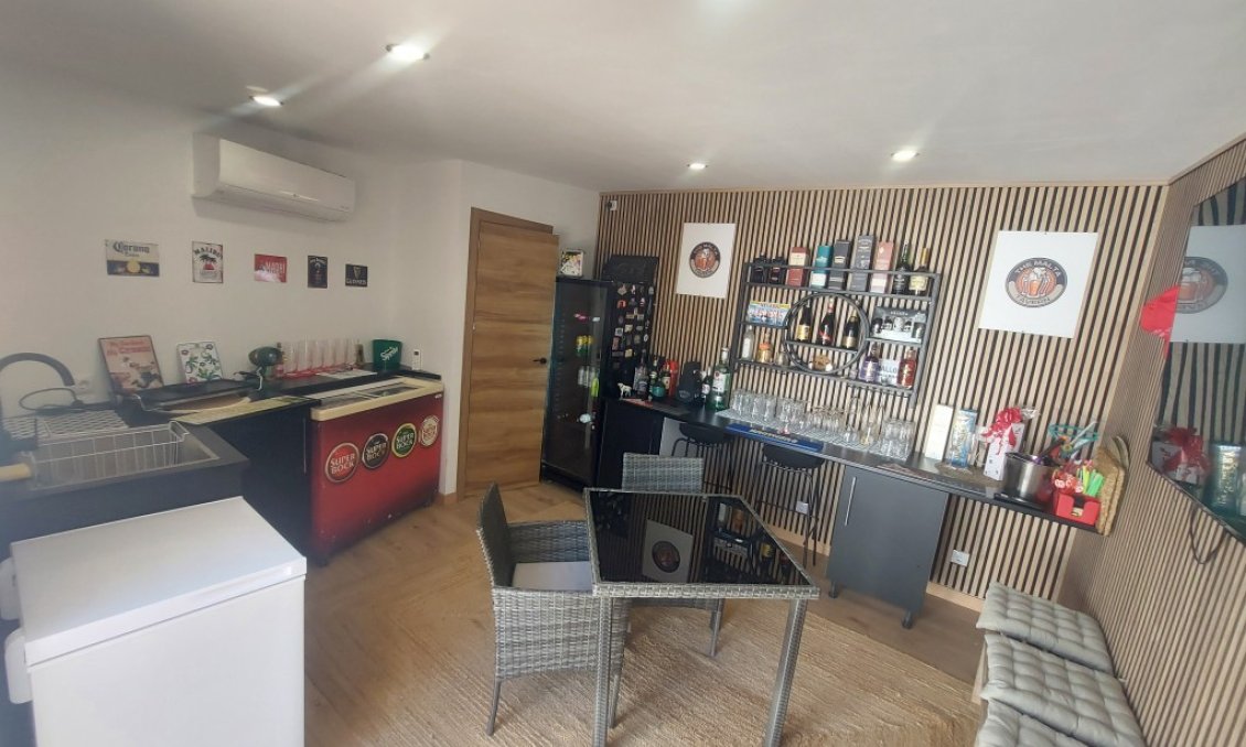 Wiederverkauf - Villa -
Benidorm - Costa Blanca