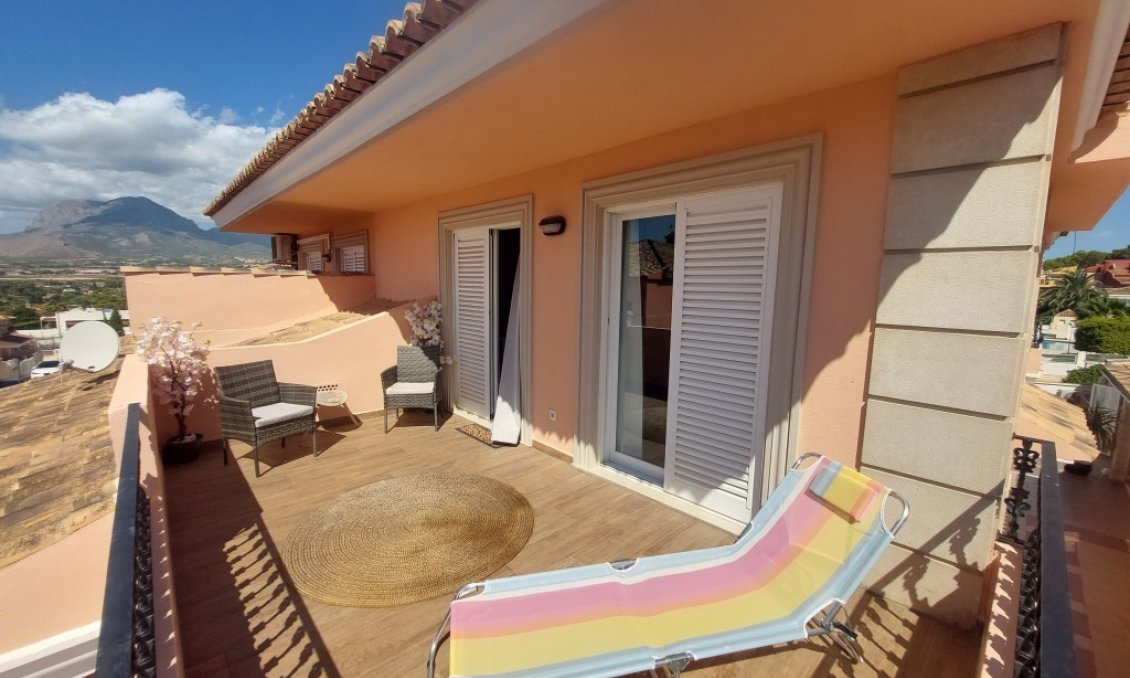 Wiederverkauf - Villa -
Benidorm - Costa Blanca