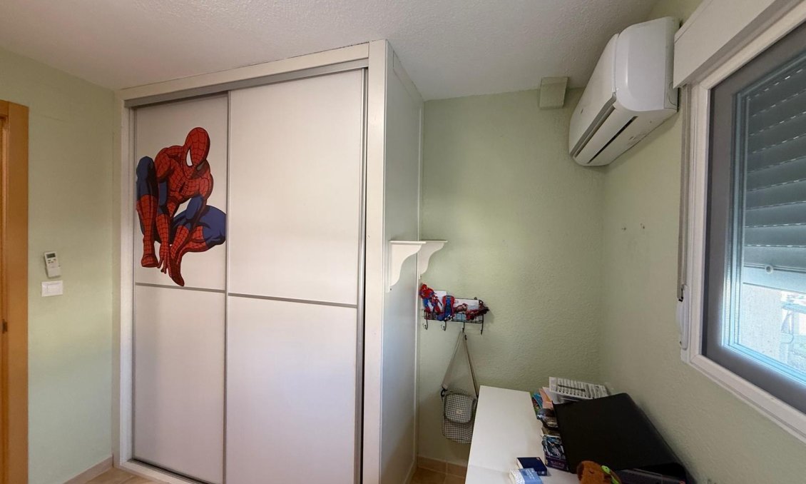 Revânzare - Apartament -
Benidorm - Costa Blanca