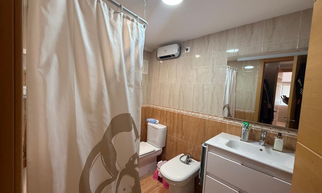 Revânzare - Apartament -
Benidorm - Costa Blanca