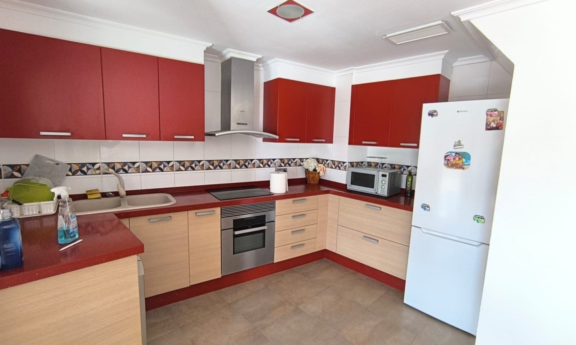 Resale - Apartment -
Sax - Inland