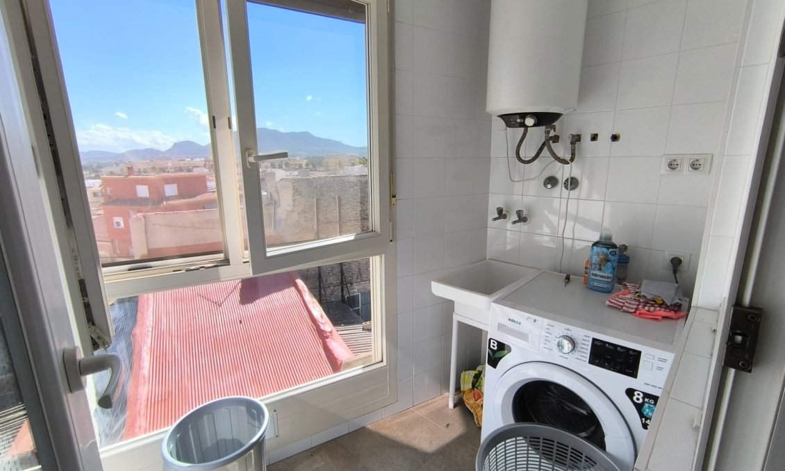 Resale - Apartment -
Sax - Inland