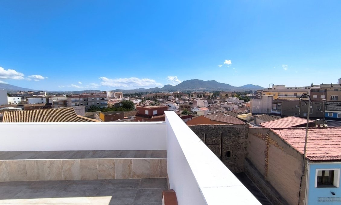 Resale - Apartment -
Sax - Inland