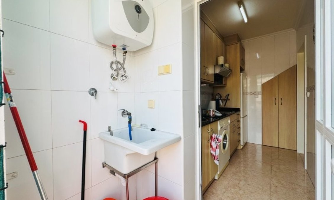 Resale - Duplex -
Torrevieja - Costa Blanca