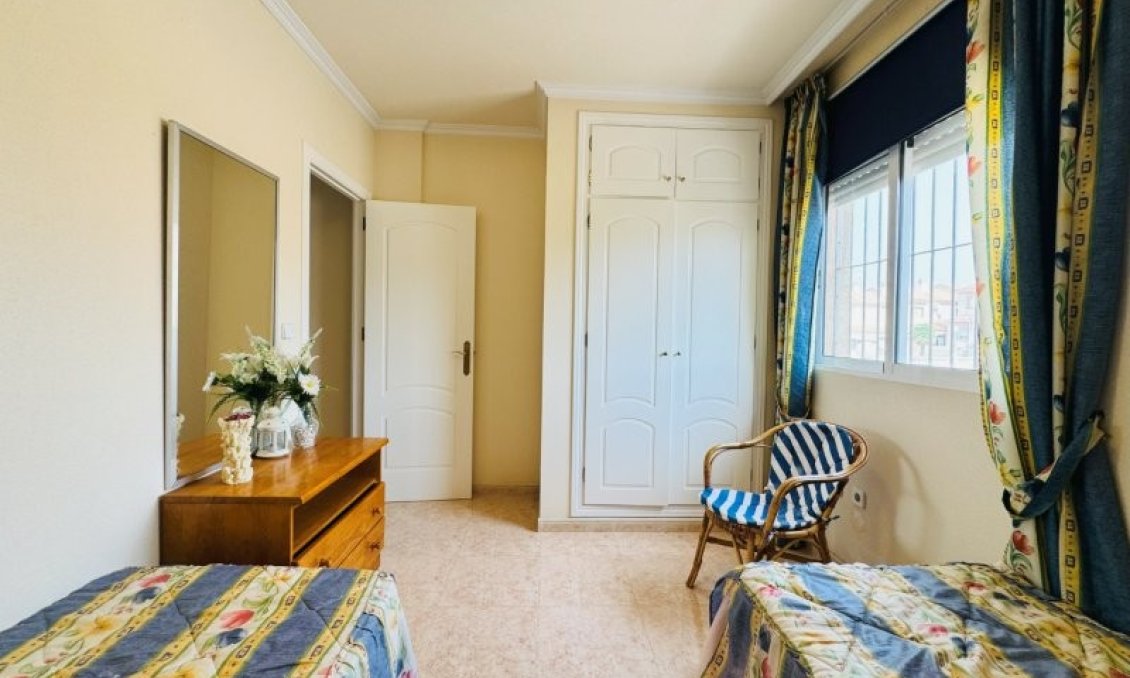 Resale - Duplex -
Torrevieja - Costa Blanca