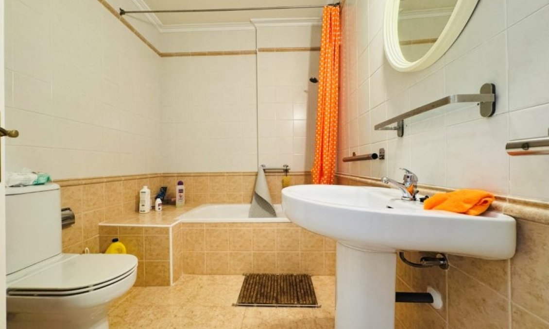 Resale - Duplex -
Torrevieja - Costa Blanca