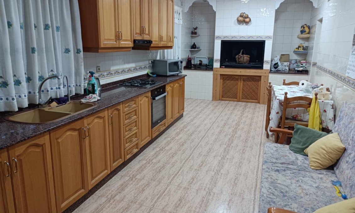 Resale - Town House -
Granja de Rocamora