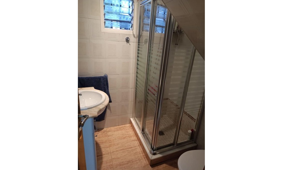 Resale - Town House -
Granja de Rocamora