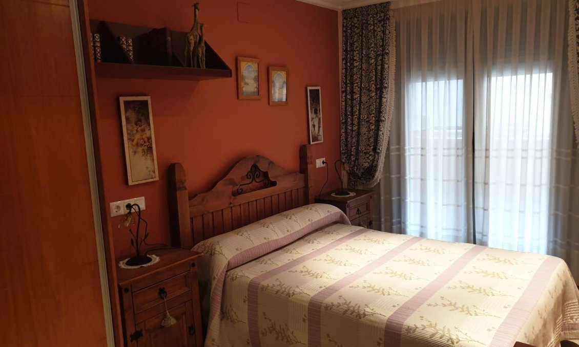 Resale - Apartment -
Torrevieja - Las Piscinas Naturales