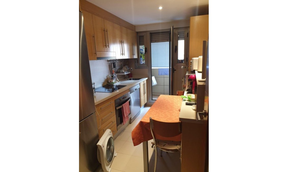 Resale - Apartment -
Torrevieja - Las Piscinas Naturales