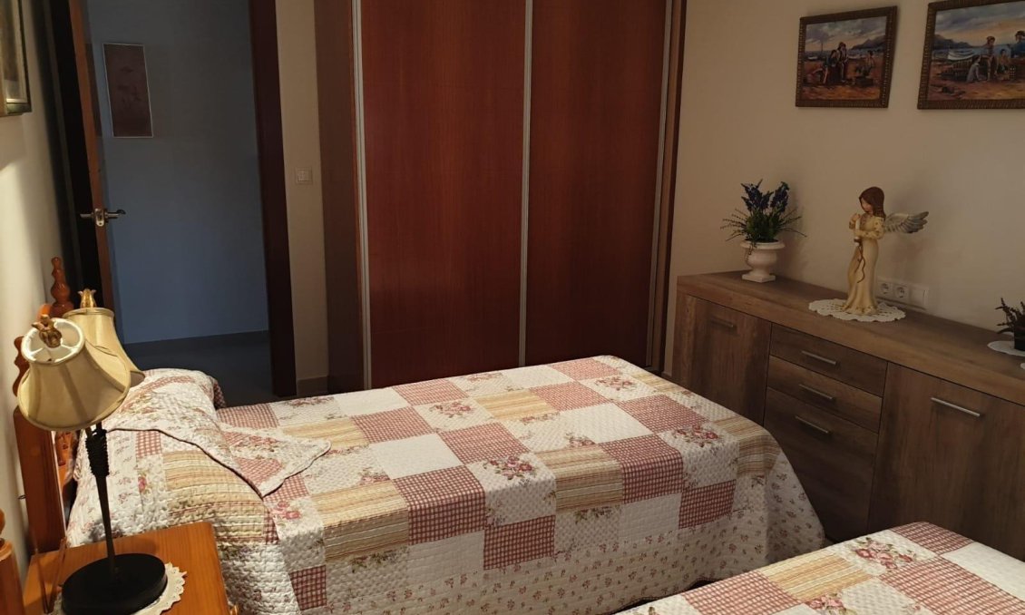Resale - Apartment -
Torrevieja - Las Piscinas Naturales