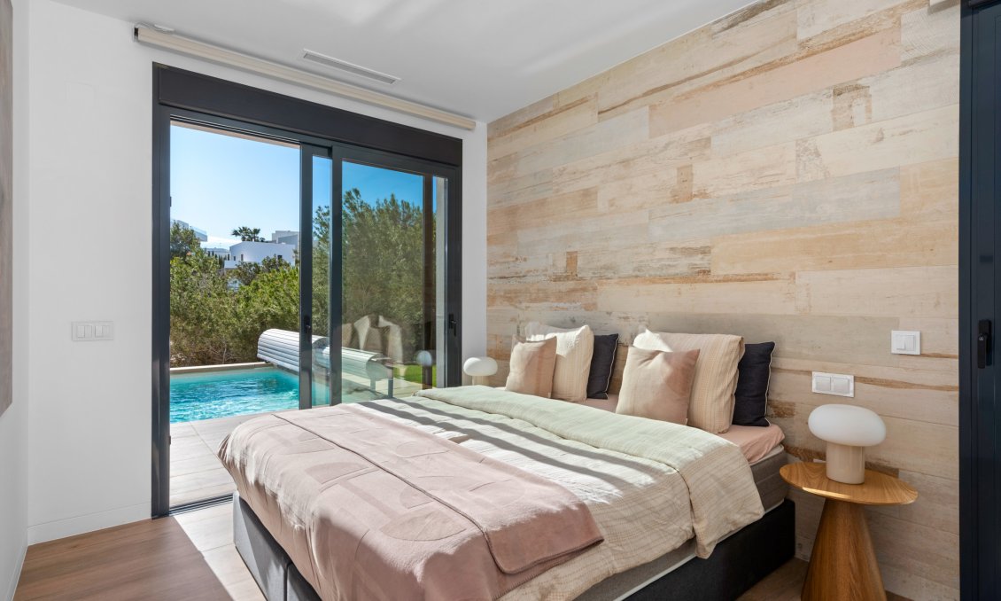 Resale - Villa -
Dehesa de Campoamor - Costa Blanca