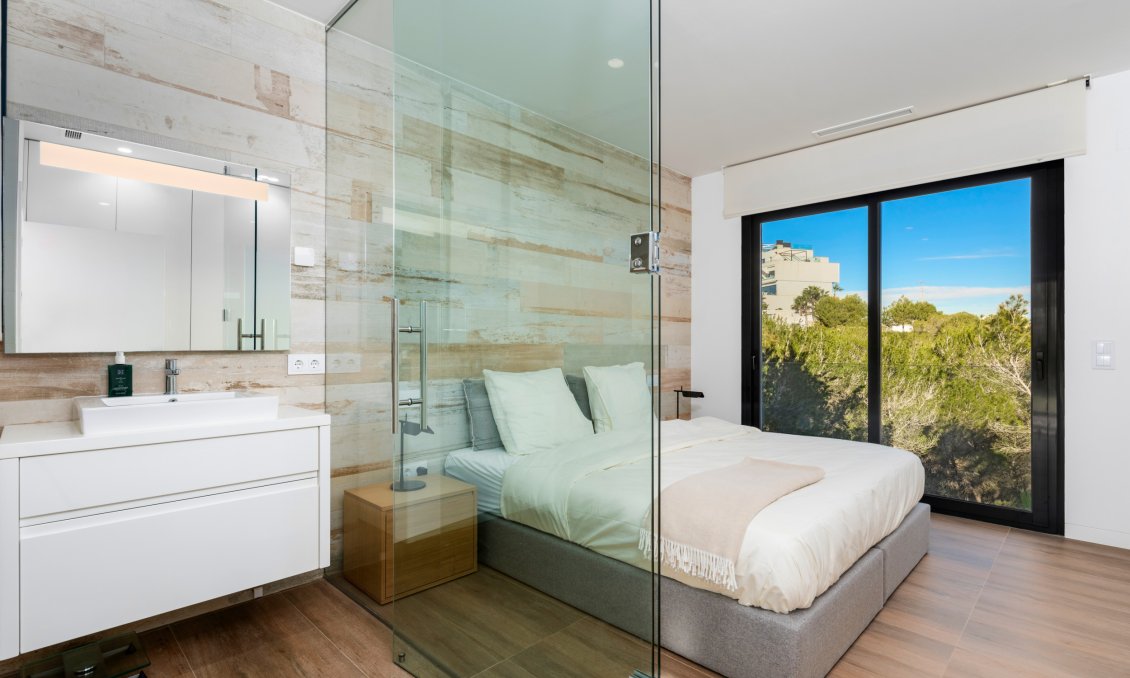 Wiederverkauf - Villa -
Dehesa de Campoamor - Costa Blanca