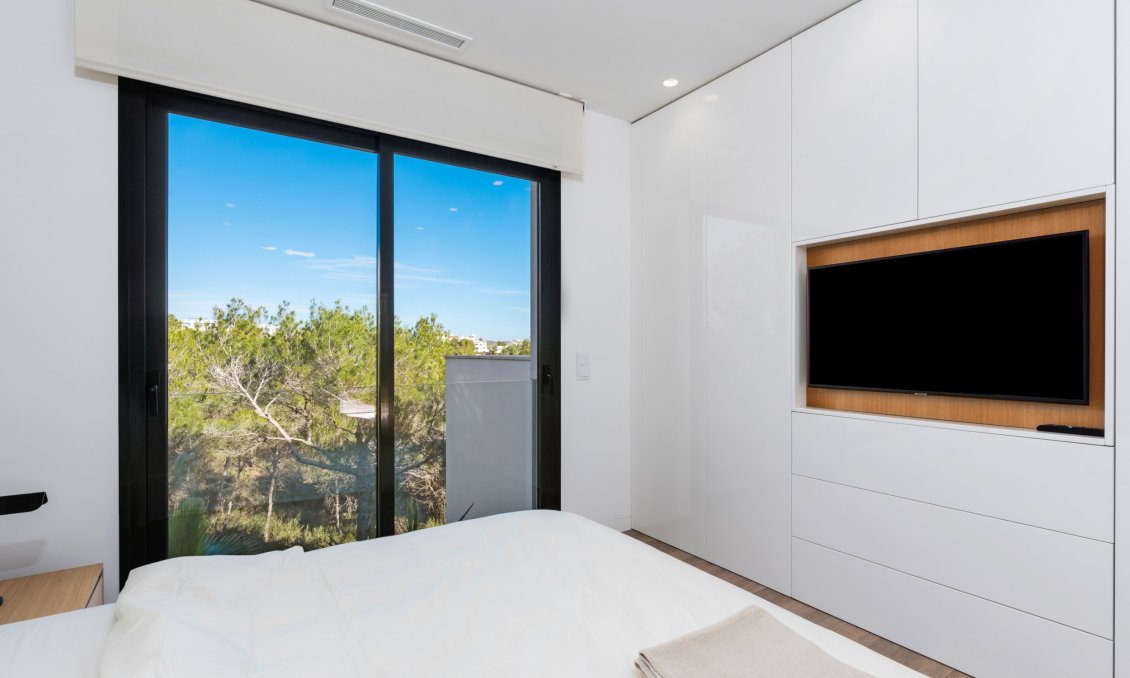 Wiederverkauf - Villa -
Dehesa de Campoamor - Costa Blanca