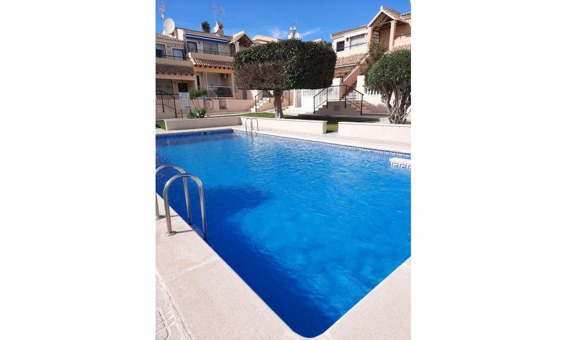 Wiederverkauf - Bungalow -
San Miguel de Salinas - Costa Blanca Sur