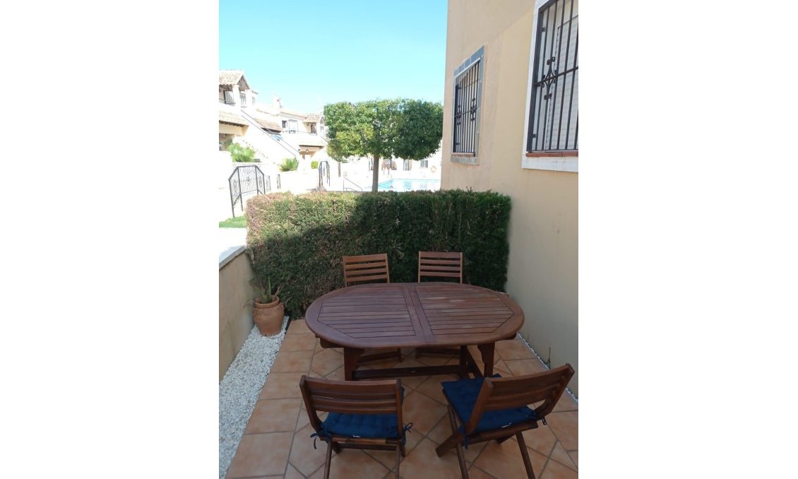 Wiederverkauf - Bungalow -
San Miguel de Salinas - Costa Blanca Sur