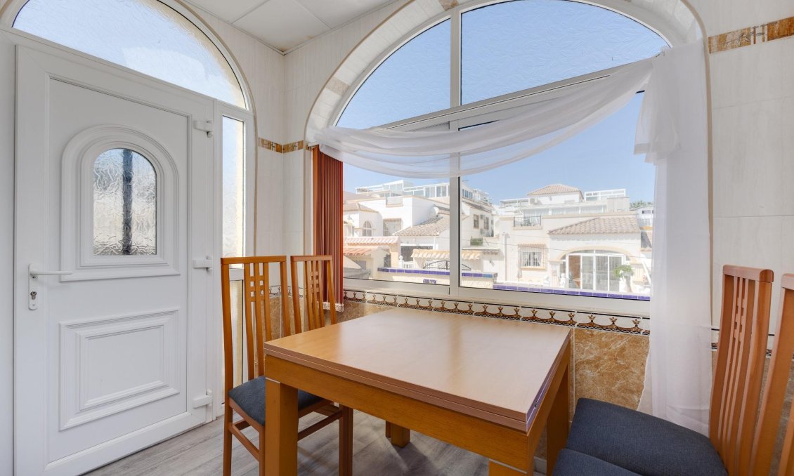 Resale - Villa -
San Fulgencio - La Marina