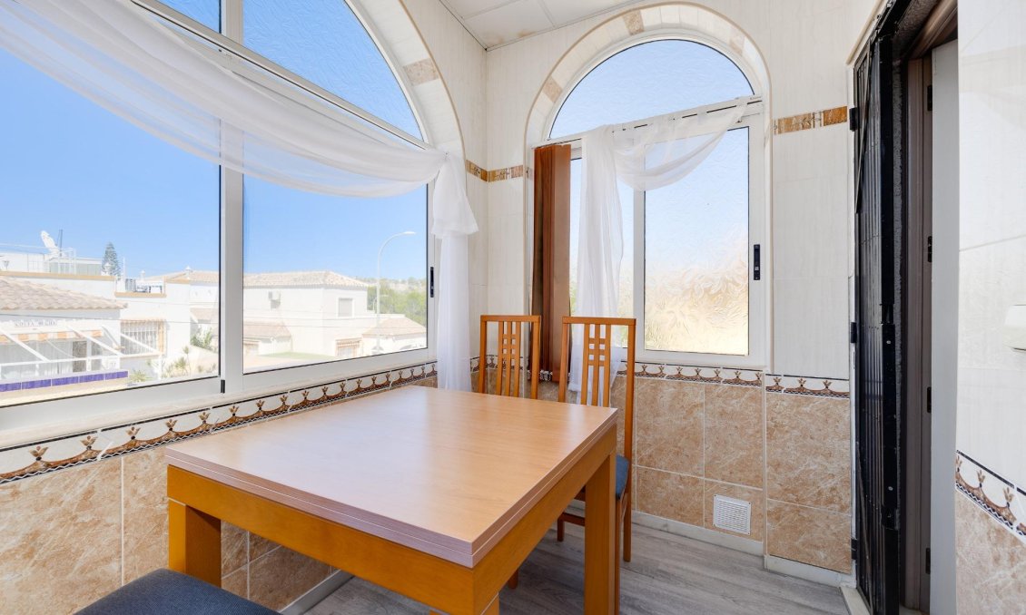 Resale - Villa -
San Fulgencio - La Marina