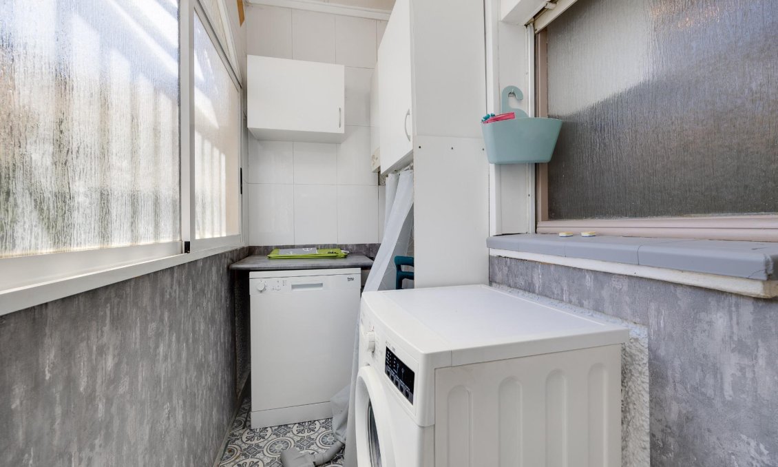 Resale - Villa -
San Fulgencio - La Marina