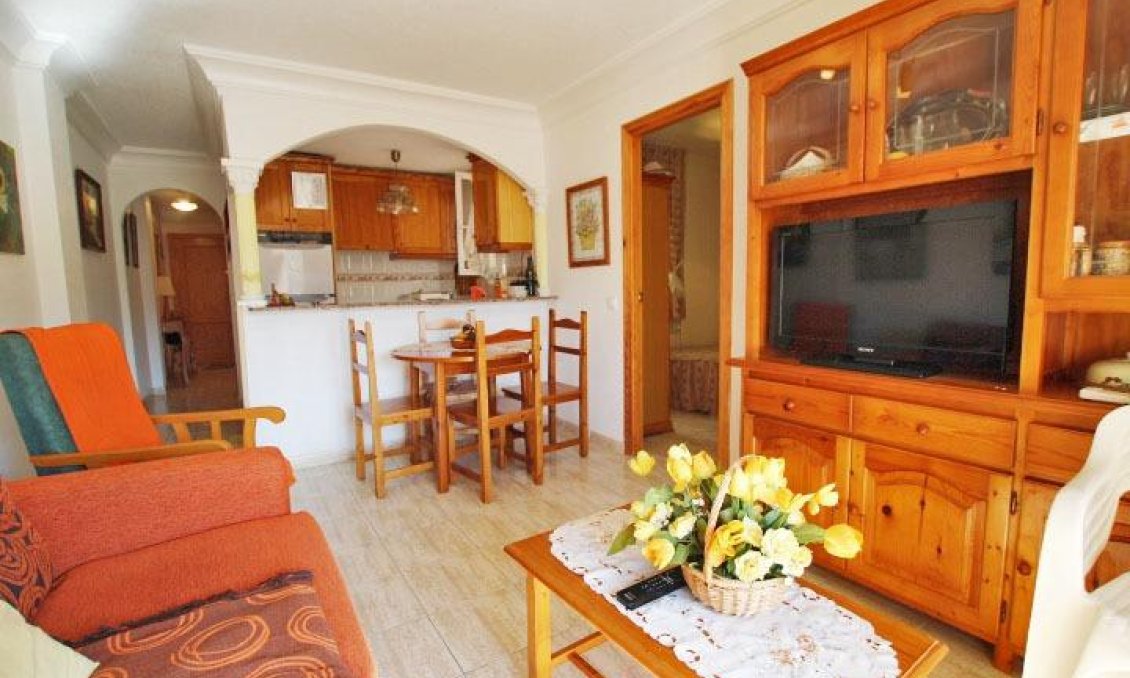 Resale - Apartment -
Guardamar del Segura - Centro