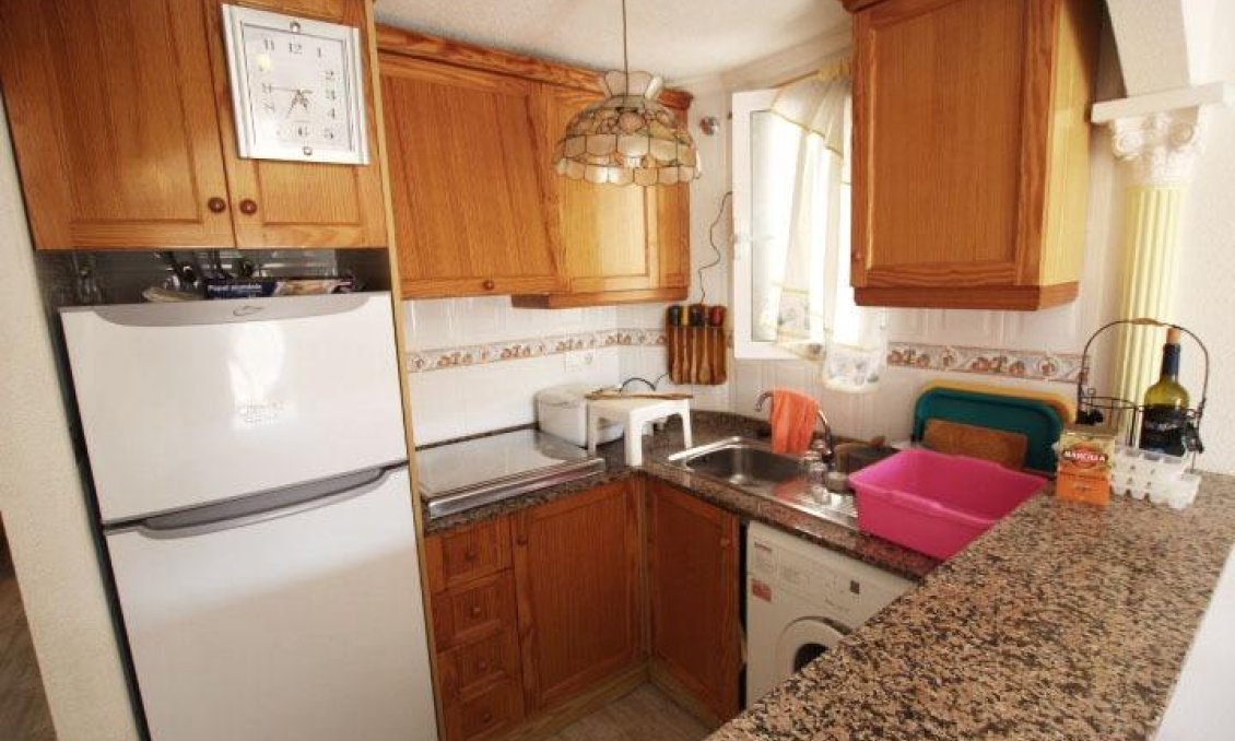 Resale - Apartment -
Guardamar del Segura - Centro