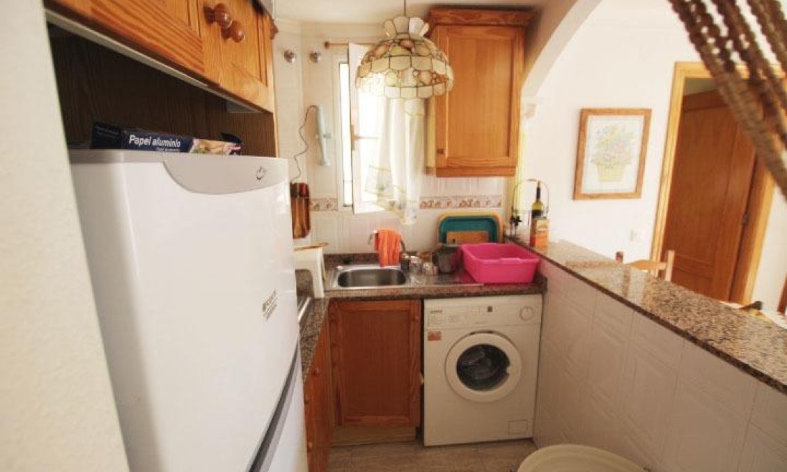 Resale - Apartment -
Guardamar del Segura - Centro