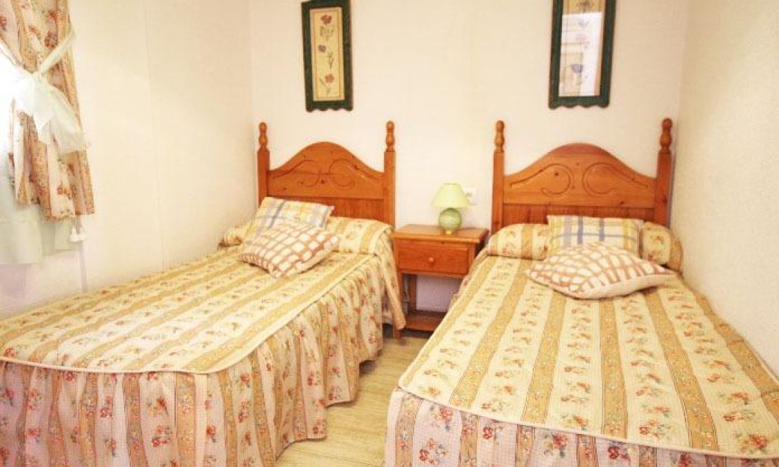 Resale - Apartment -
Guardamar del Segura - Centro