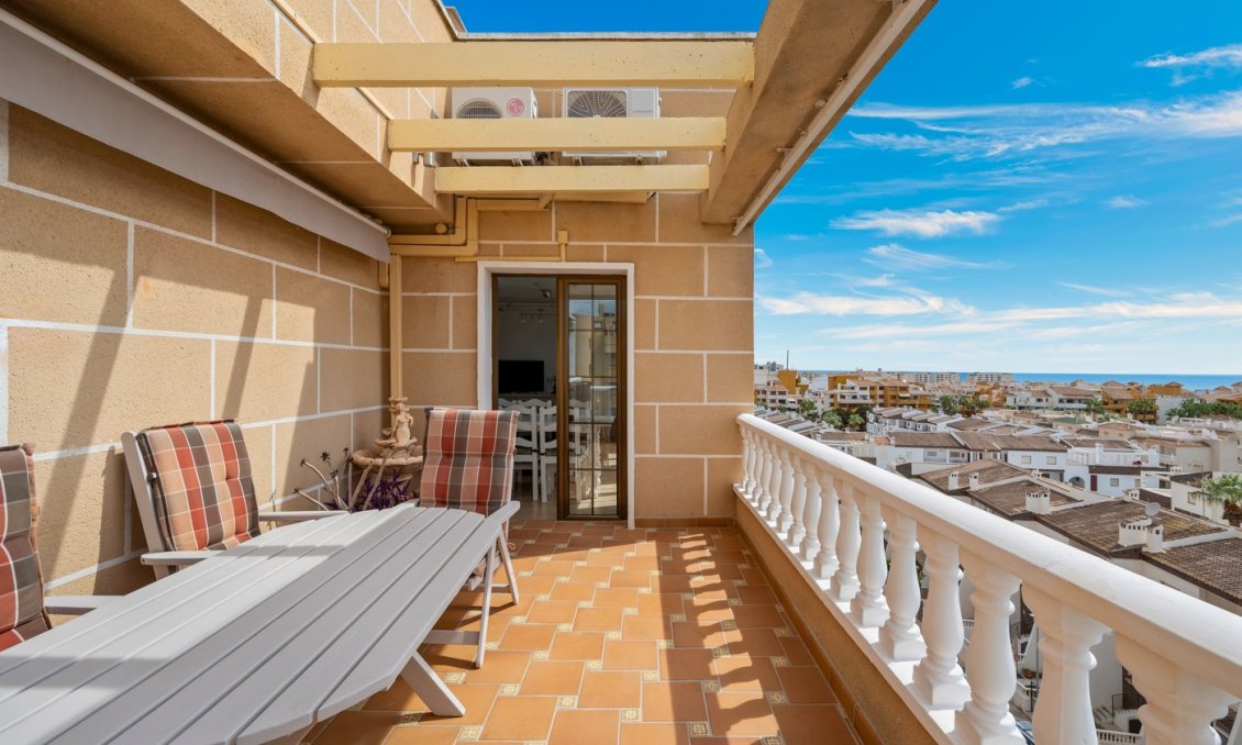 Resale - Apartment -
Punta Prima - Costa Blanca