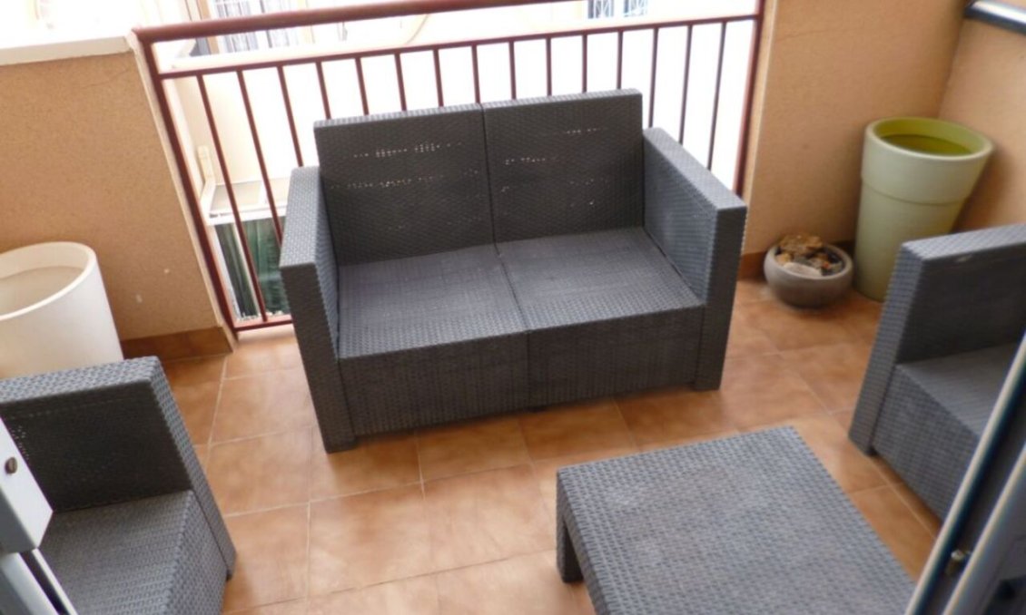 Wiederverkauf - Wohnung -
La Florida - Inland