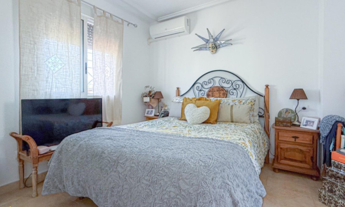 Resale - Town House -
Torrevieja - Costa Blanca