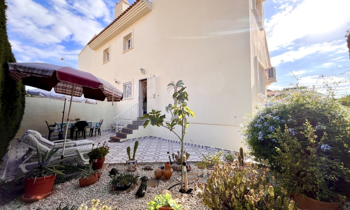 Wiederverkauf - Wohnung -
Playa Flamenca - Costa Blanca