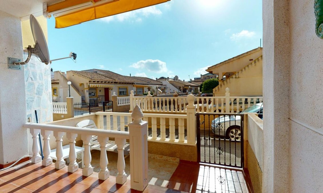 Wiederverkauf - Wohnung -
Orihuela Costa - La Zenia