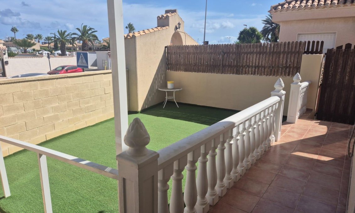 Resale - Semi Detached -
Orihuela Costa - Playa Flamenca