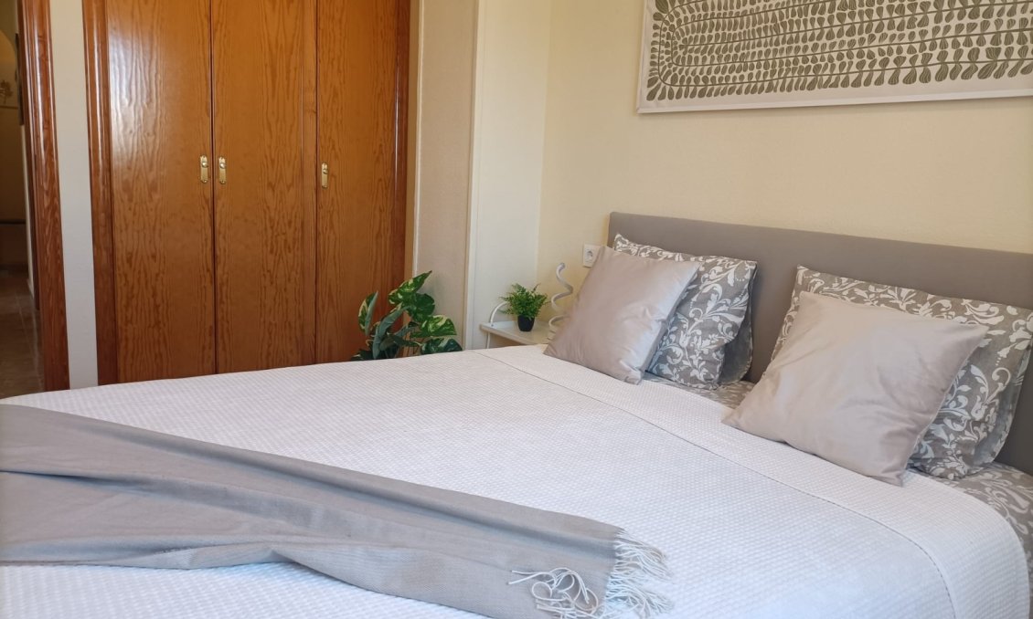 Resale - Apartment -
Torrevieja - Costa Blanca