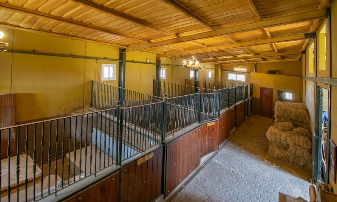 Wiederverkauf - Villa -
El Beal - Inland