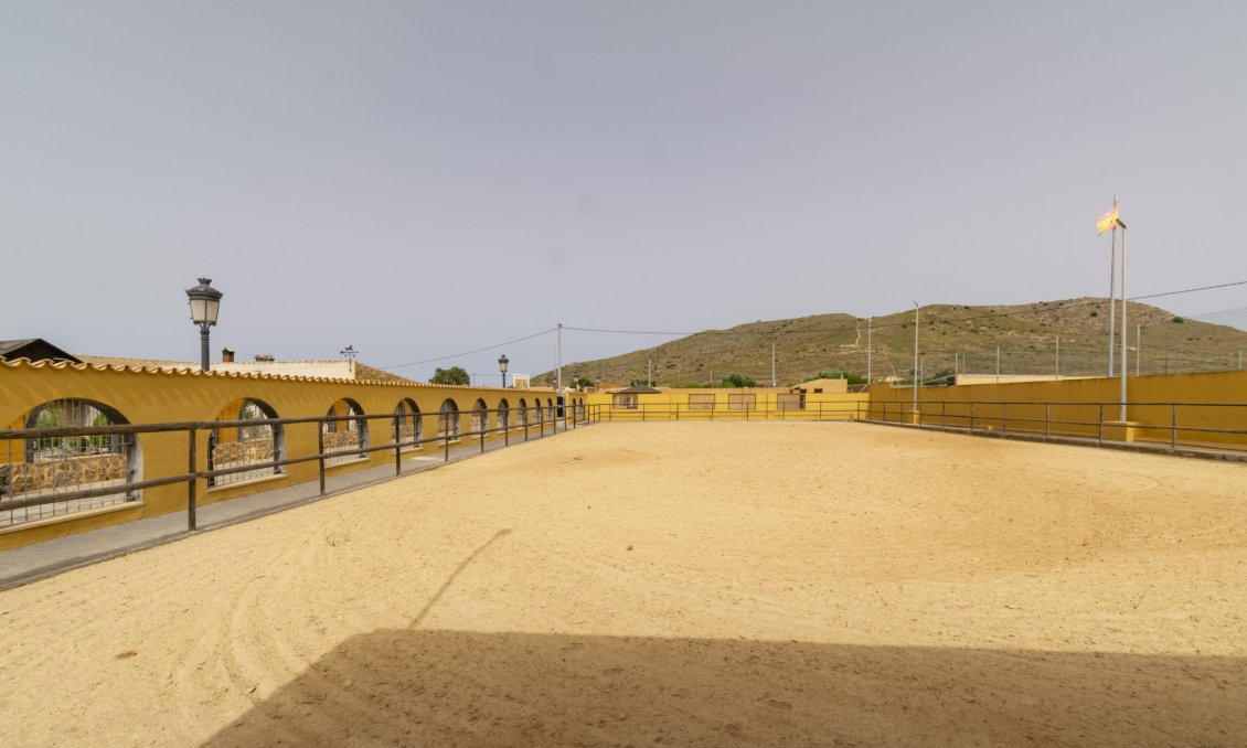 Wiederverkauf - Villa -
El Beal - Inland